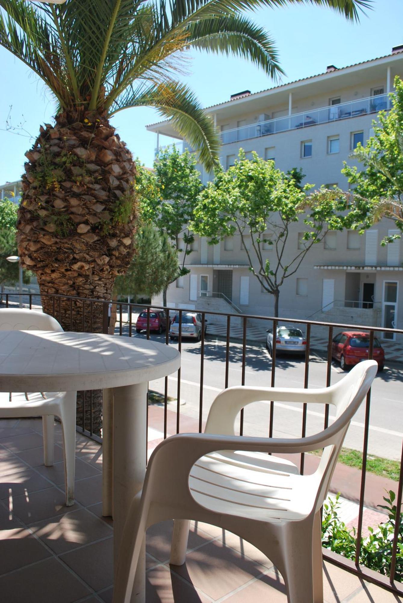 Apartamentos Les Palmeres ปลาตจาดาโร ภายนอก รูปภาพ