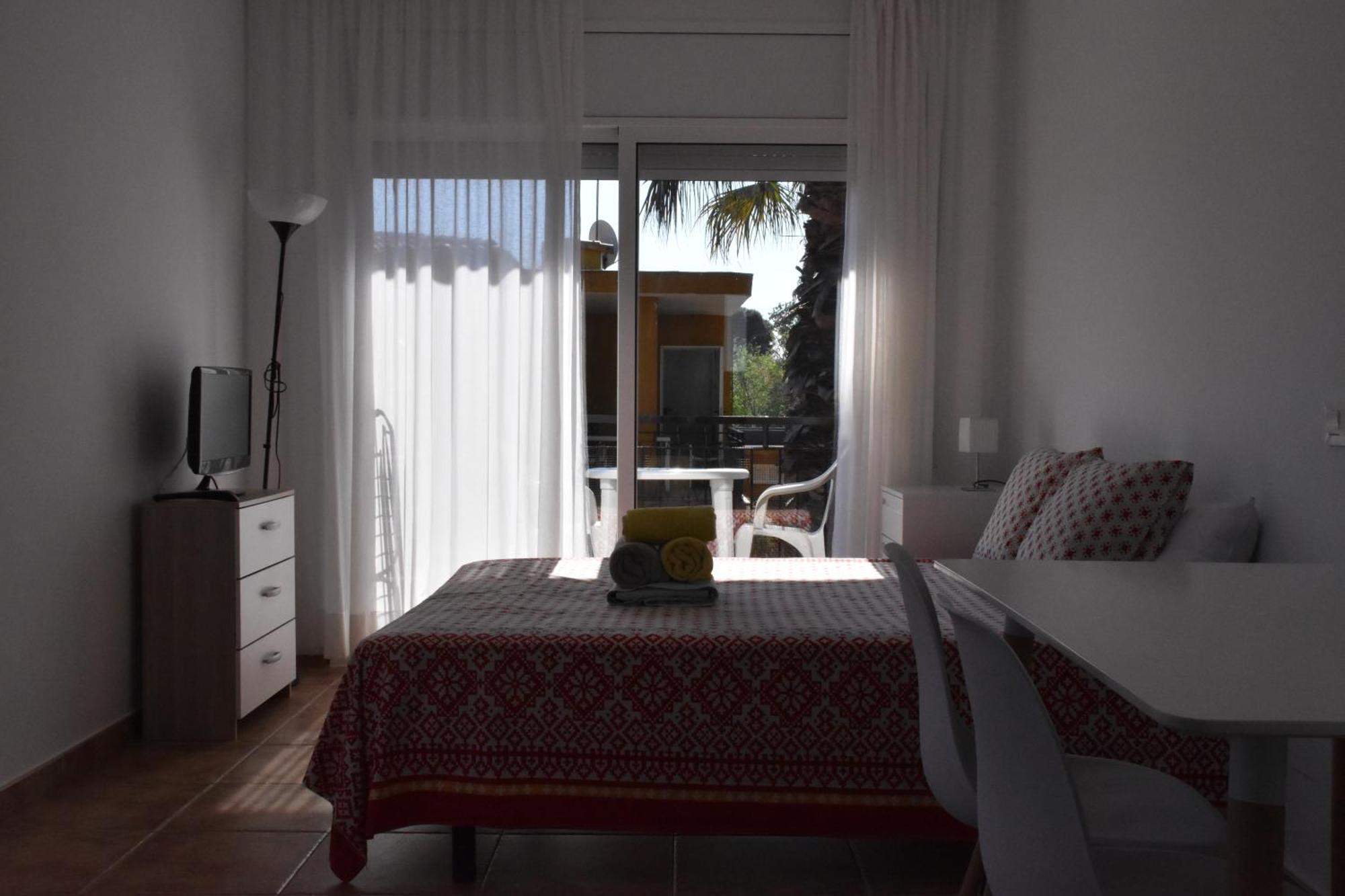 Apartamentos Les Palmeres ปลาตจาดาโร ภายนอก รูปภาพ