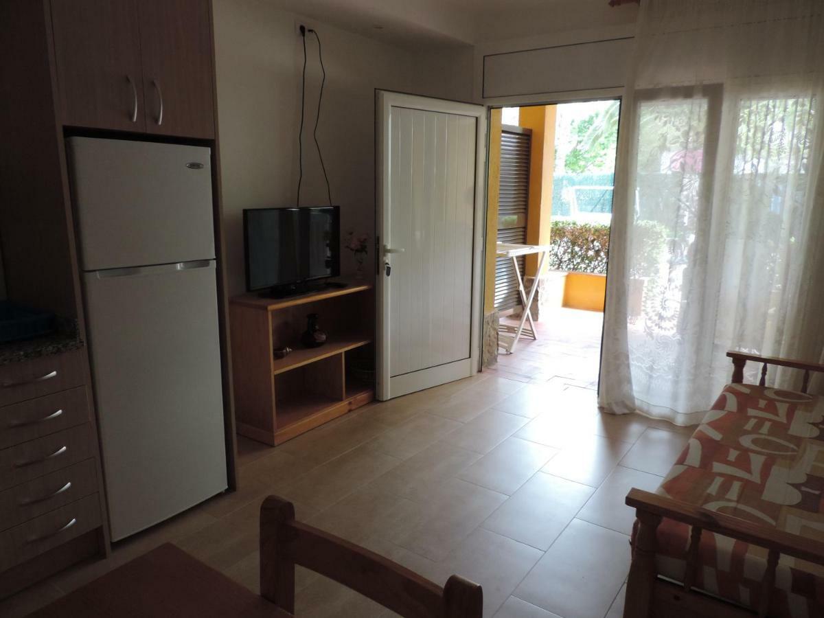 Apartamentos Les Palmeres ปลาตจาดาโร ภายนอก รูปภาพ