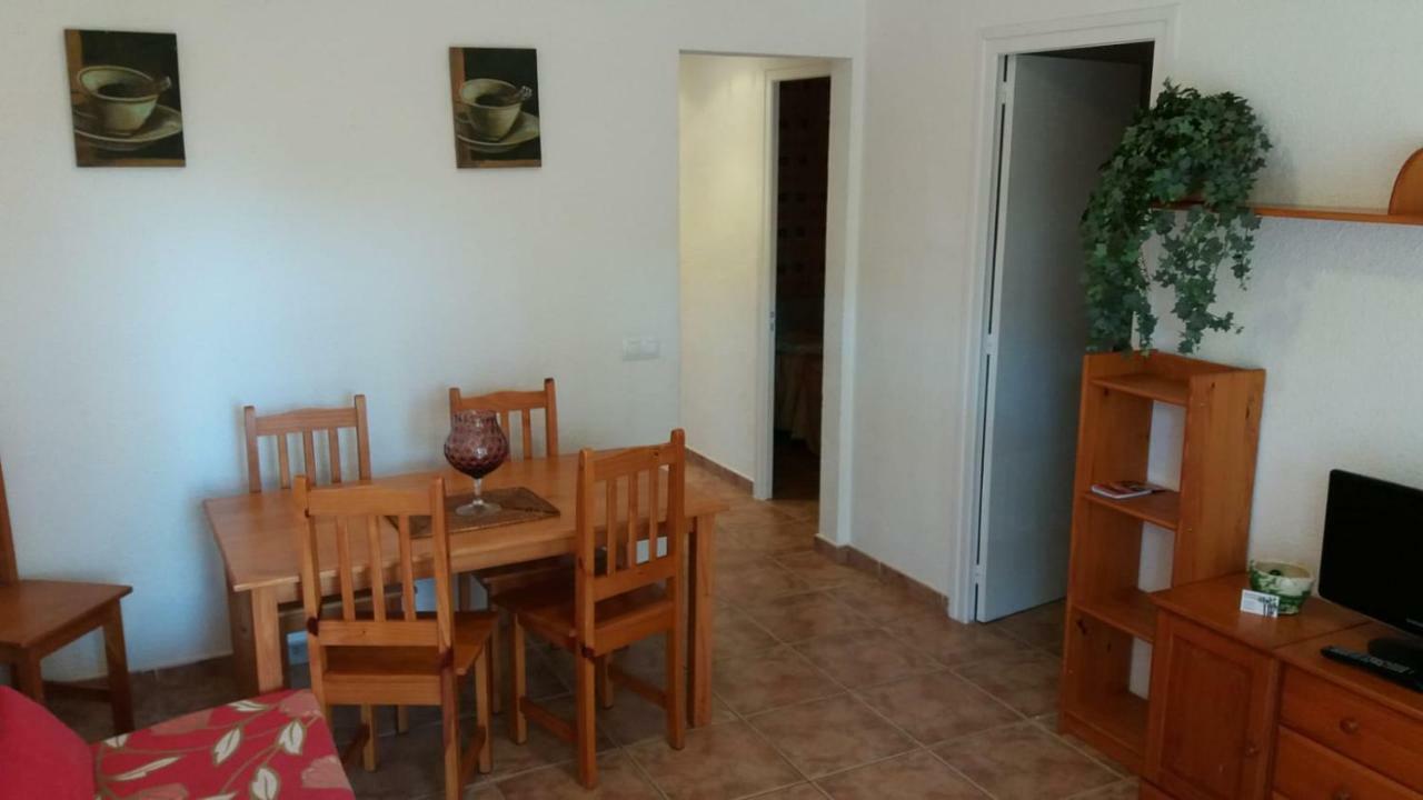 Apartamentos Les Palmeres ปลาตจาดาโร ภายนอก รูปภาพ